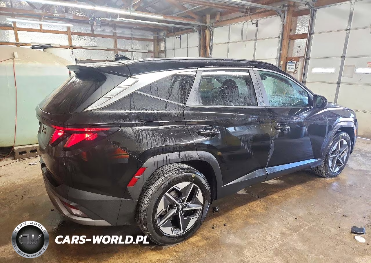 2025 Hyundai Tucson Sel VIN:3KMJB3DE0SE020696 - 3
