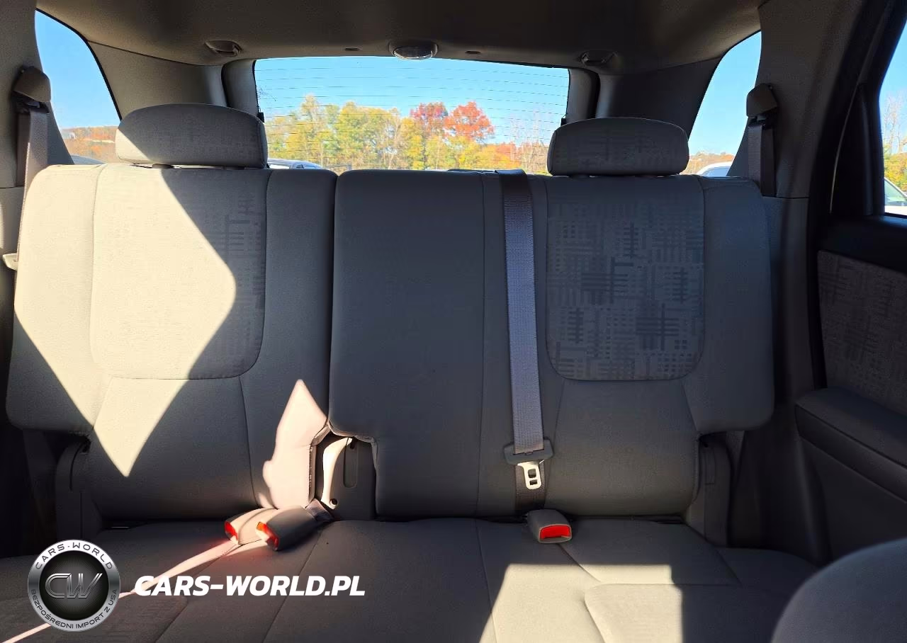 2006 Chevrolet Equinox VIN:2CNDL13F466015109 - 10