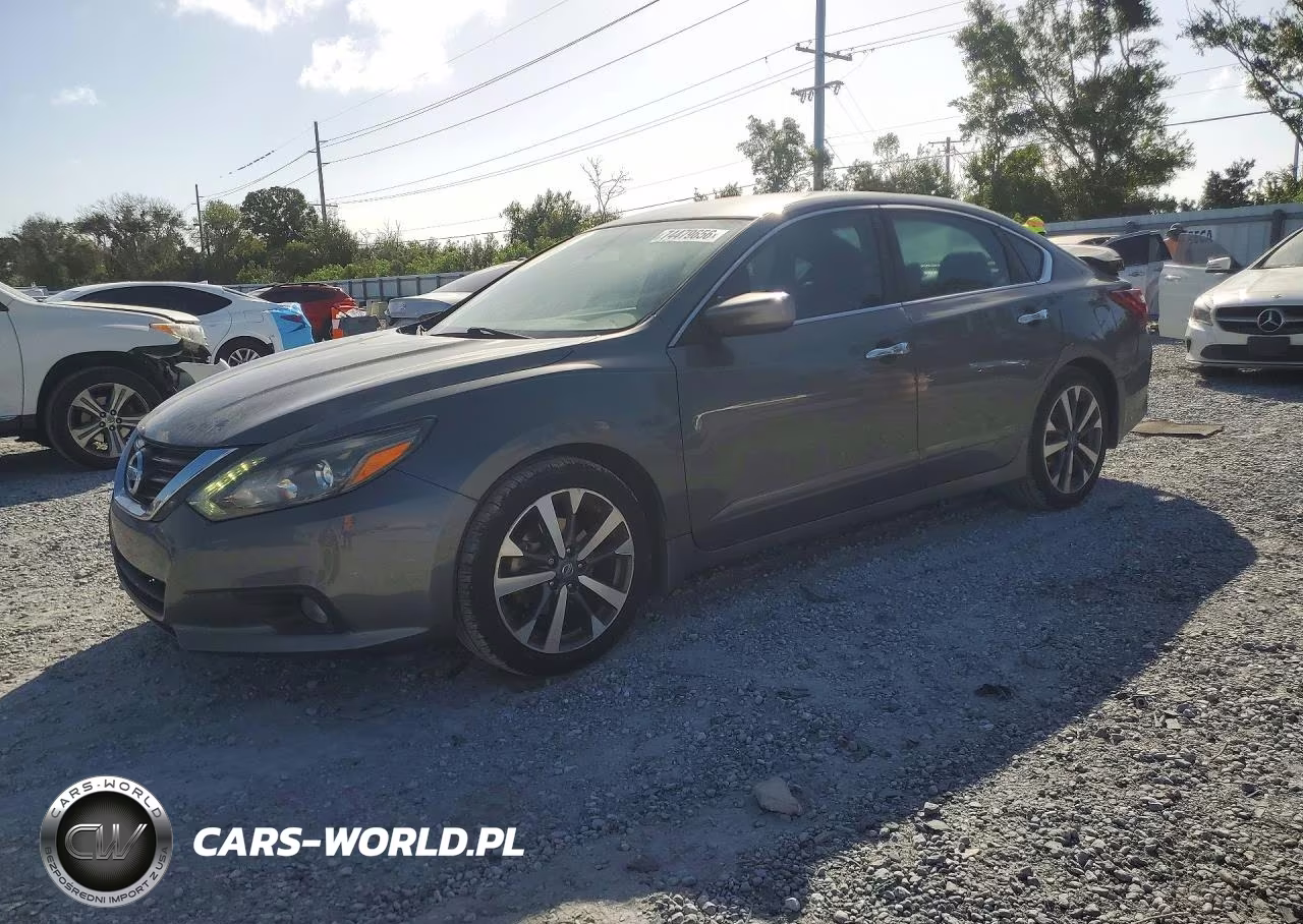 2017 Nissan Altima 2.5 Sr VIN:1N4AL3AP2HC145078 - 1