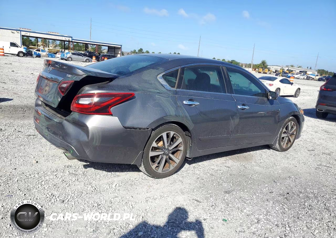 2017 Nissan Altima 2.5 Sr VIN:1N4AL3AP2HC145078 - 3