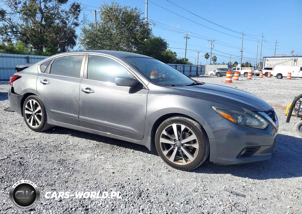 2017 Nissan Altima 2.5 Sr VIN:1N4AL3AP2HC145078 - 4