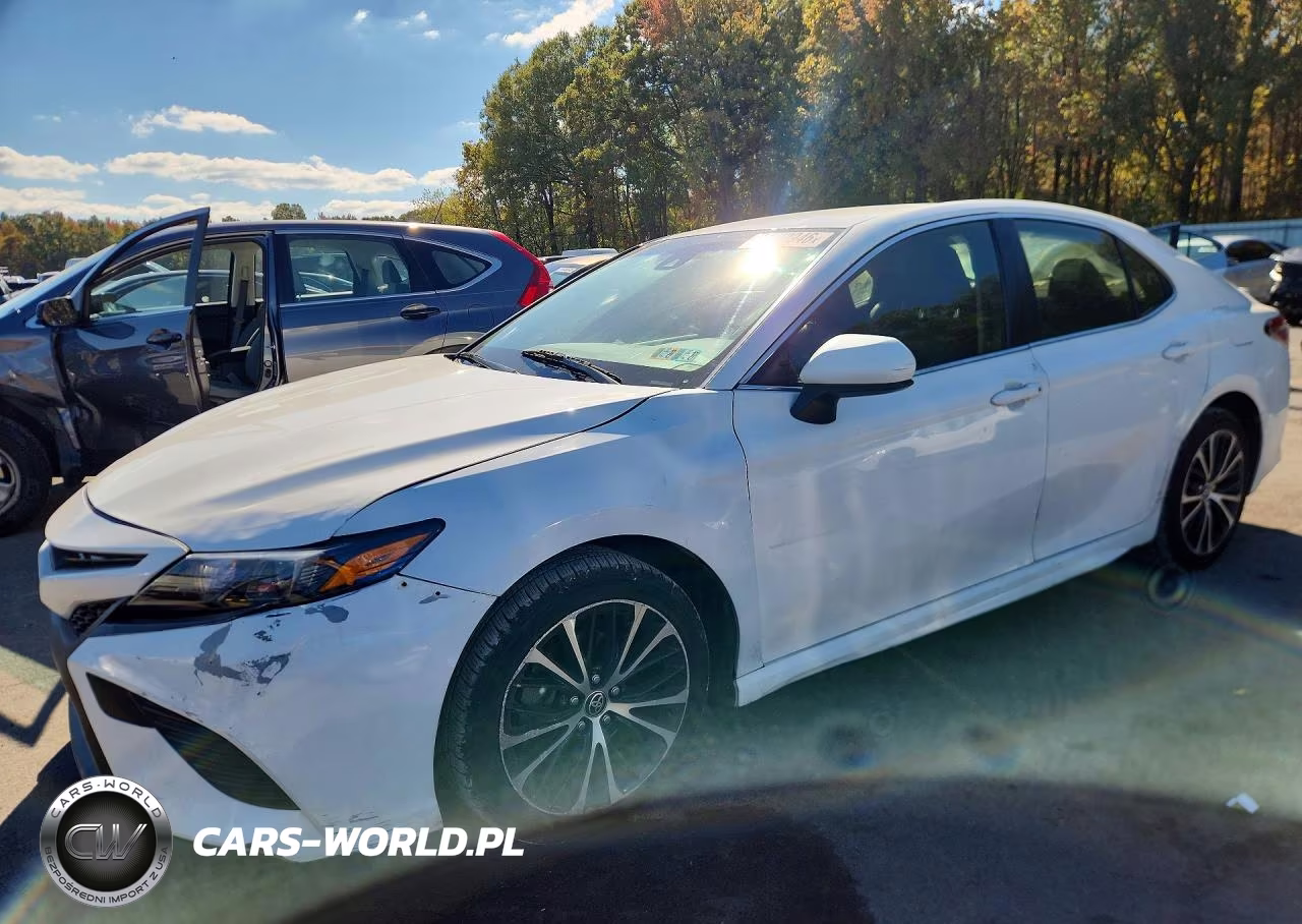 2018 Toyota Camry Se VIN:JTNB11HK4J3004954 - 1