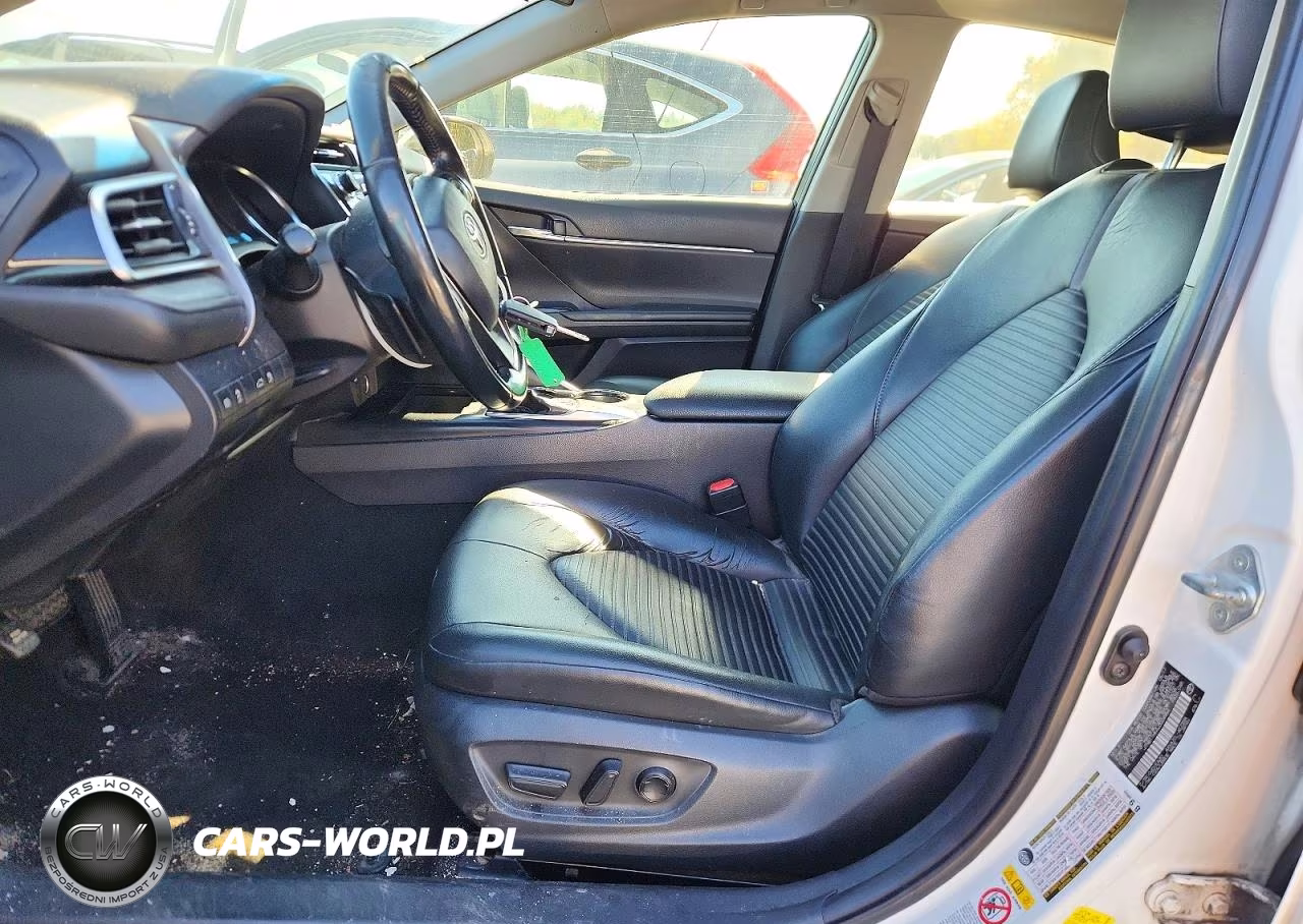 2018 Toyota Camry Se VIN:JTNB11HK4J3004954 - 7