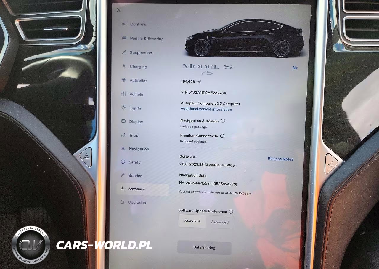 2017 Tesla Model S VIN:5YJSA1E15HF232734 - 9