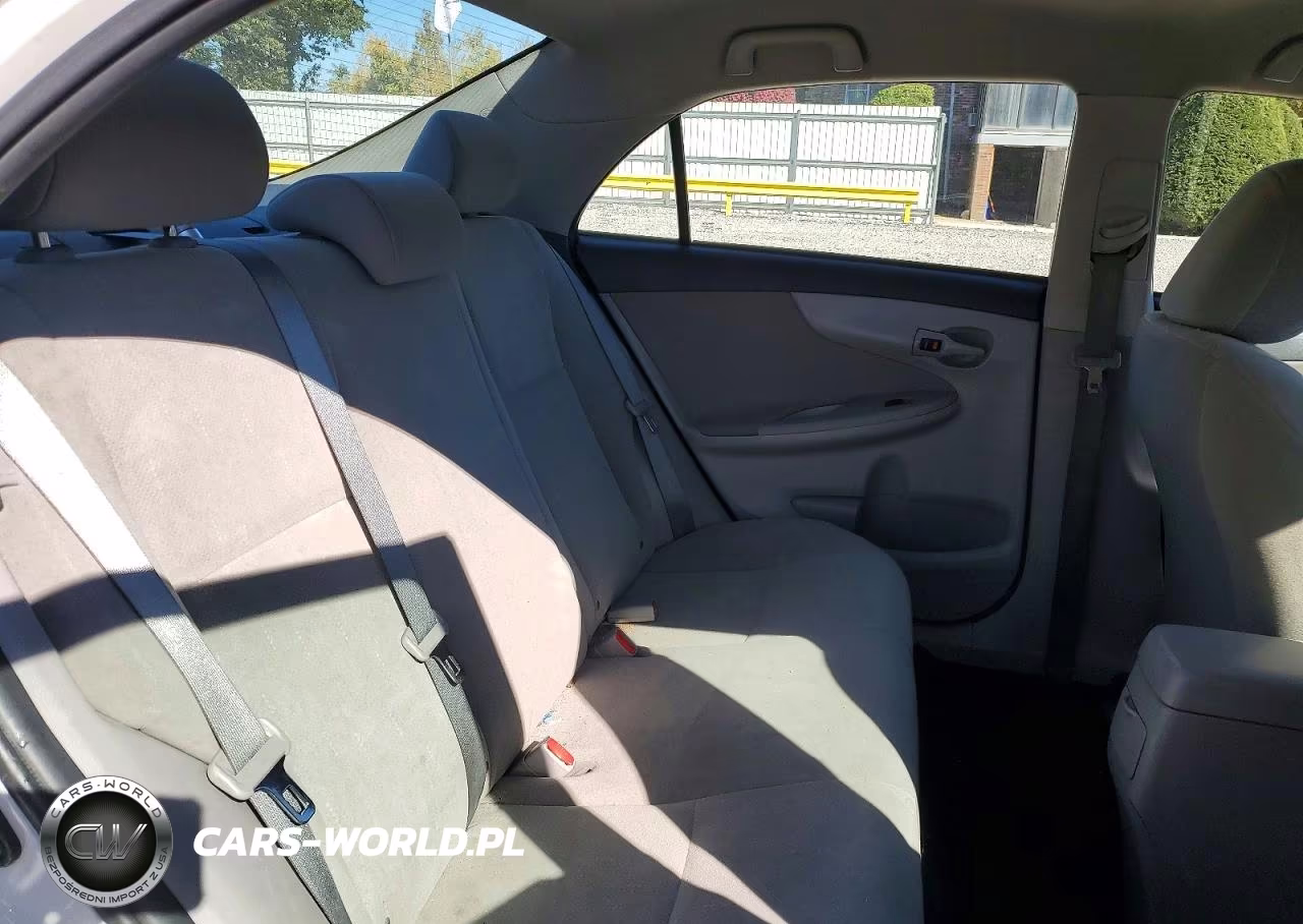 2013 Toyota Corolla L VIN:5YFBU4EE1DP182814 - 10