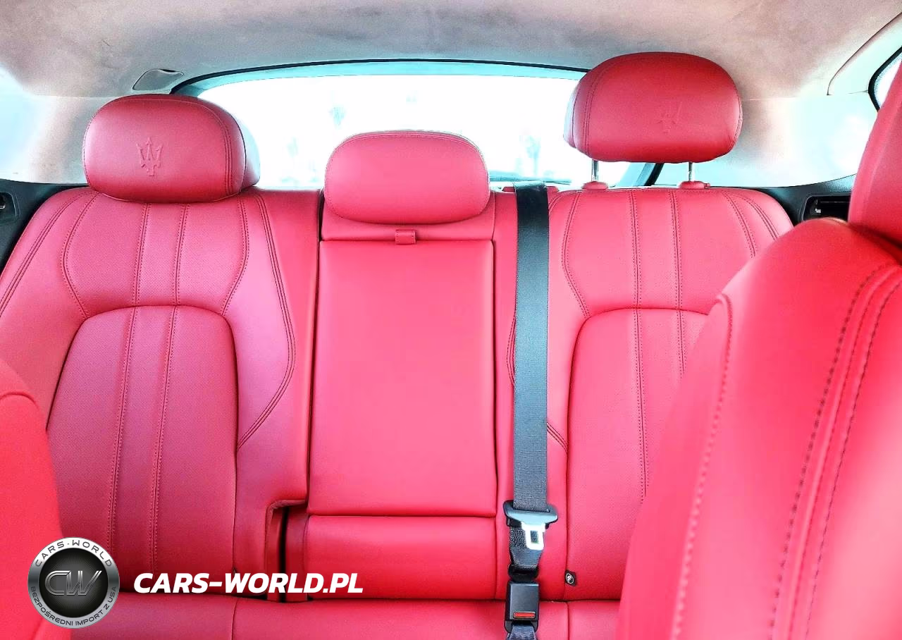 2023 Maserati Levante Modena VIN:ZN661YUM2PX411502 - 10