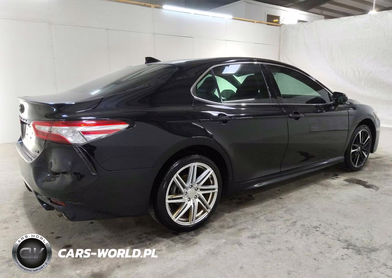 2020 Toyota Camry Xse VIN:4T1K61AKXLU306533 - 3
