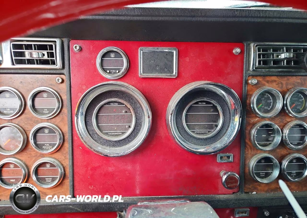 2000 Kenworth W900 Semi Truck VIN:1XKWDB9X5YR838207 - 8