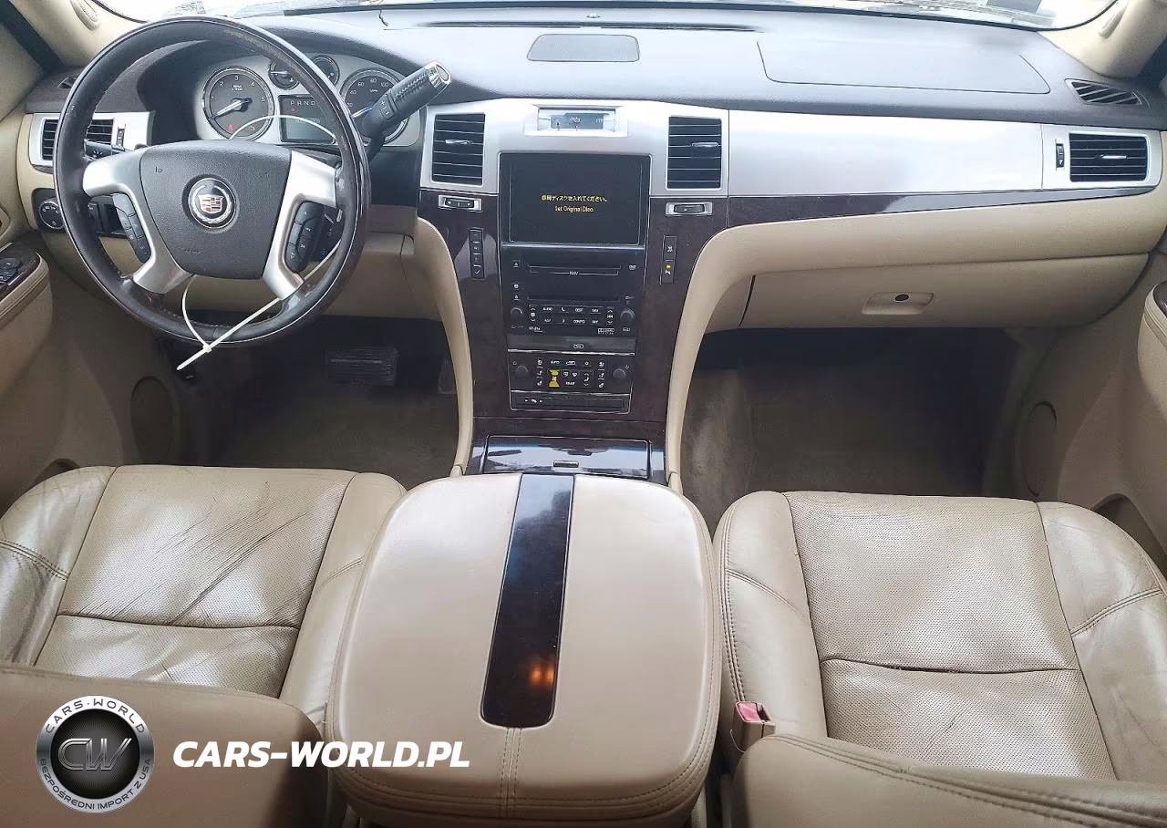 2010 Cadillac Escalade Esv Luxury VIN:1GYUKHEF8AR136875 - 8