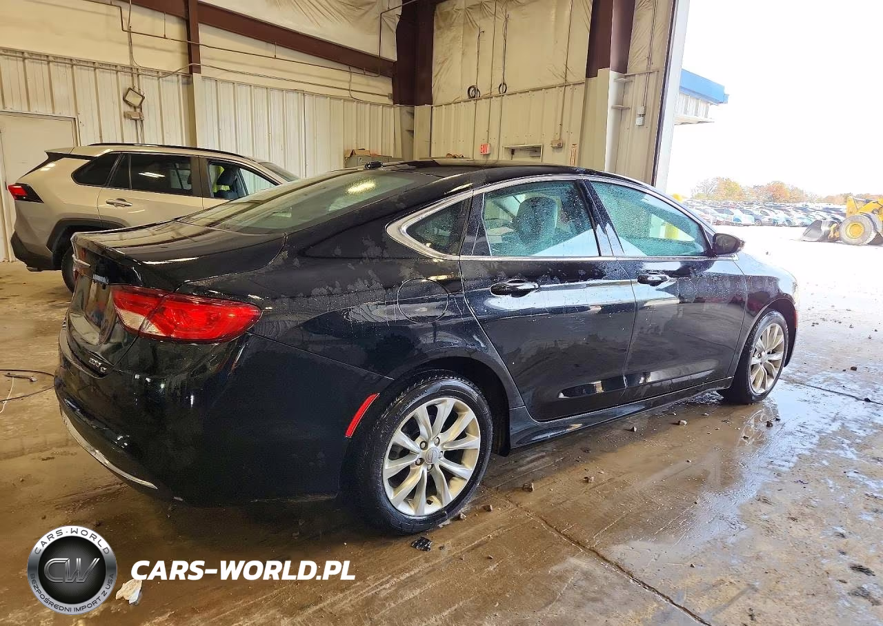 2015 Chrysler 200 C VIN:1C3CCCCB8FN545317 - 3
