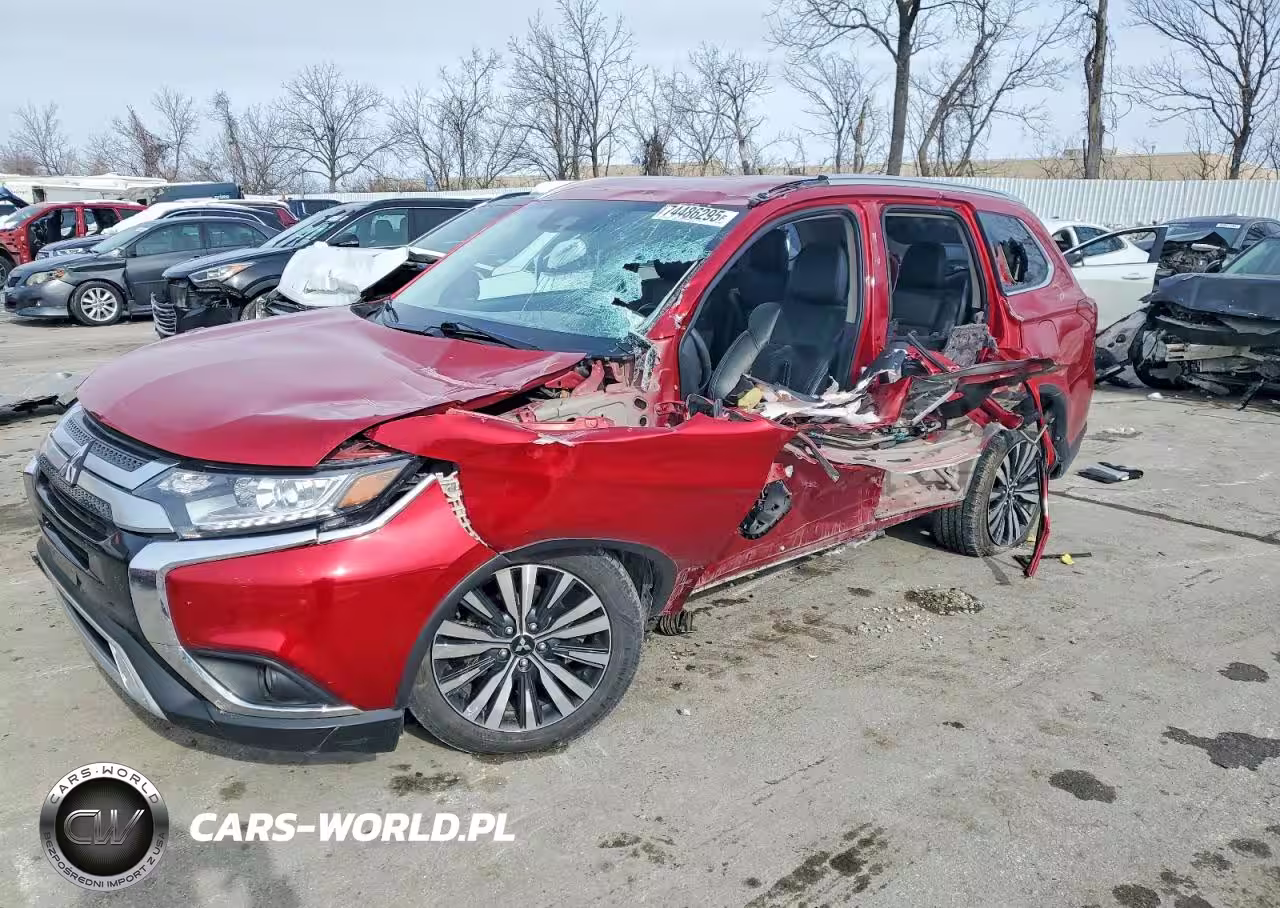 2020 Mitsubishi Outlander Se