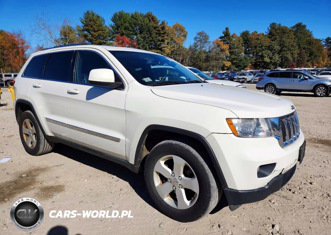 2012 Jeep Grand Cherokee Laredo VIN:1C4RJFAG7CC316386 - 4