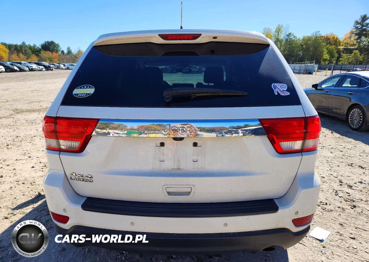 2012 Jeep Grand Cherokee Laredo VIN:1C4RJFAG7CC316386 - 6
