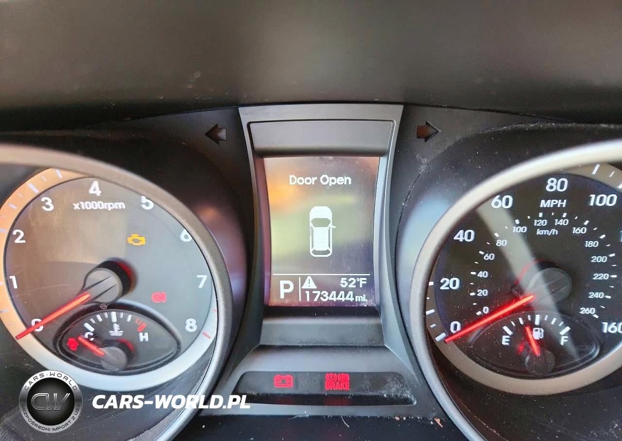 2016 Hyundai Santa Fe Sport 2.4L VIN:5XYZT3LB0GG314684 - 9