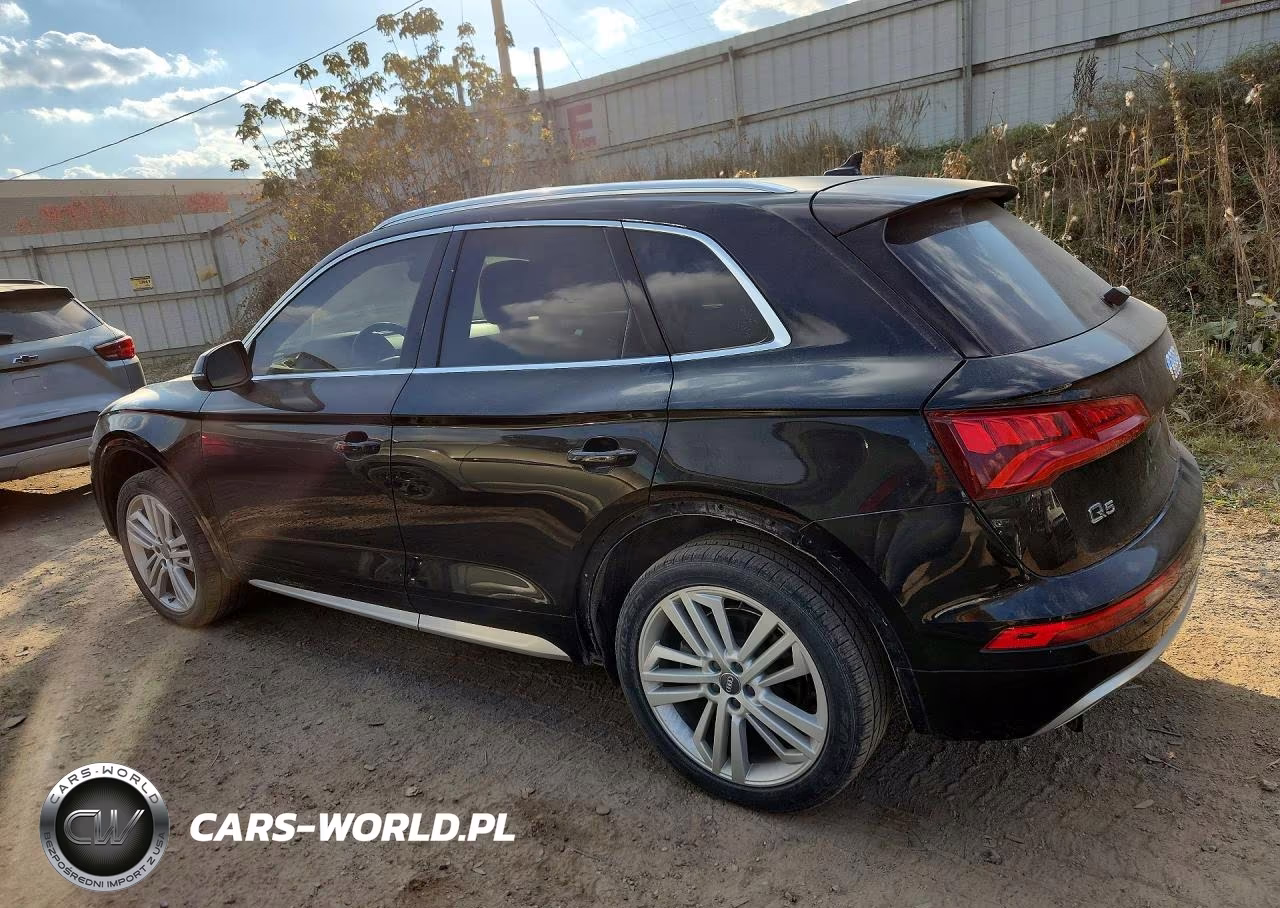 2018 Audi Q5 Prestige VIN:WA1CNAFY0J2099615 - 2