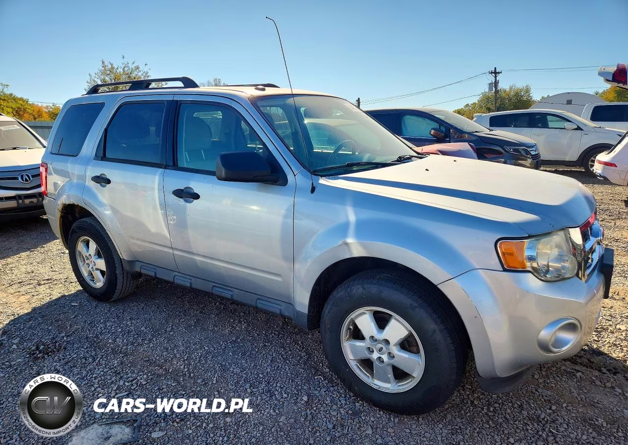 2012 Ford Escape Xlt VIN:1FMCU0D74CKA19521 - 4