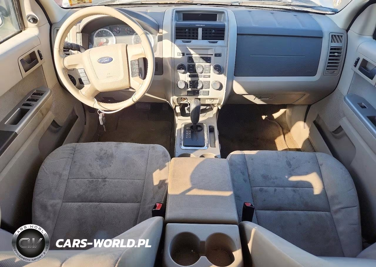 2012 Ford Escape Xlt VIN:1FMCU0D74CKA19521 - 8