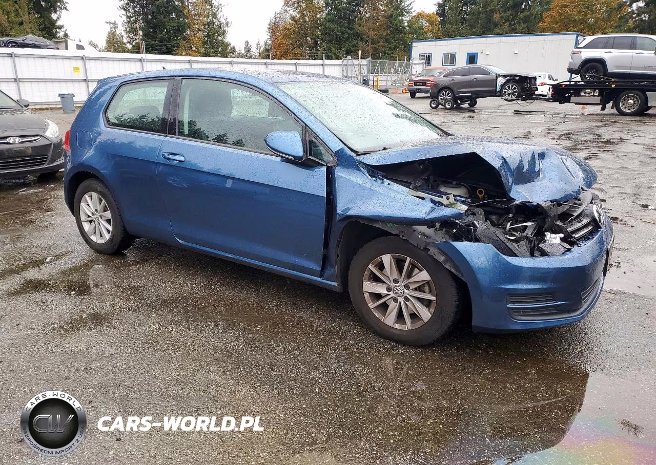 2015 Volkswagen Golf VIN:3VW817AU2FM099613 - 4