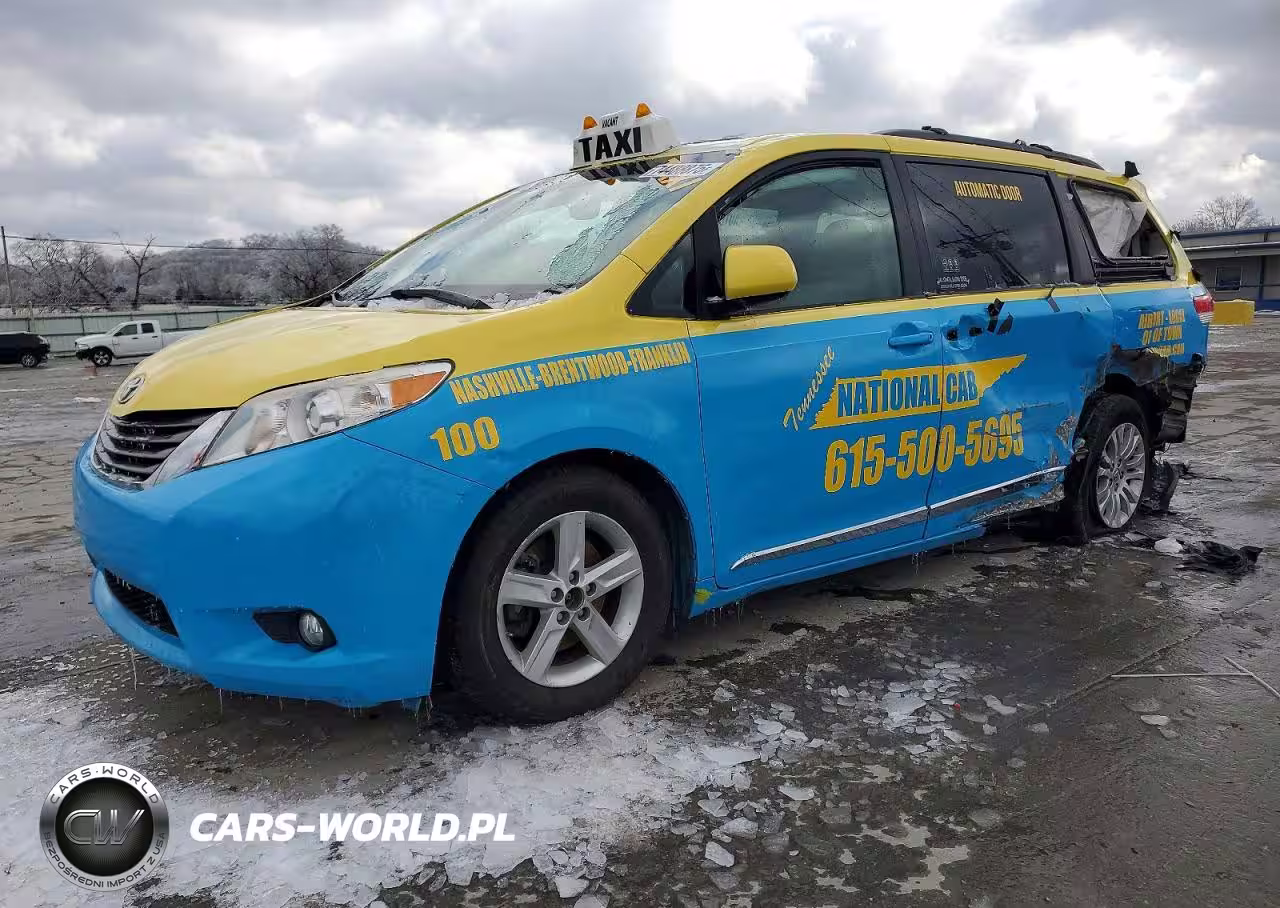 2013 Toyota Sienna Xle