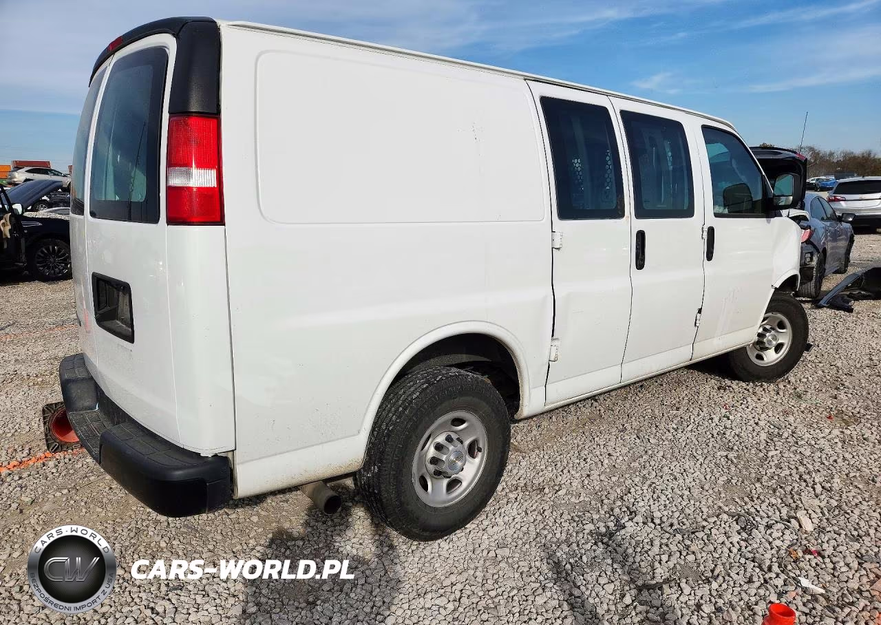 2020 Chevrolet Express G2500 VIN:1GCWGAFP4L1270718 - 3