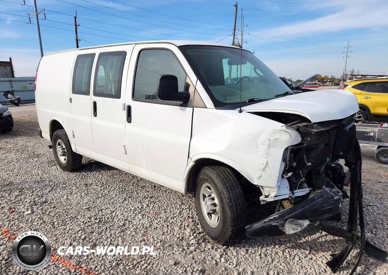 2020 Chevrolet Express G2500 VIN:1GCWGAFP4L1270718 - 4