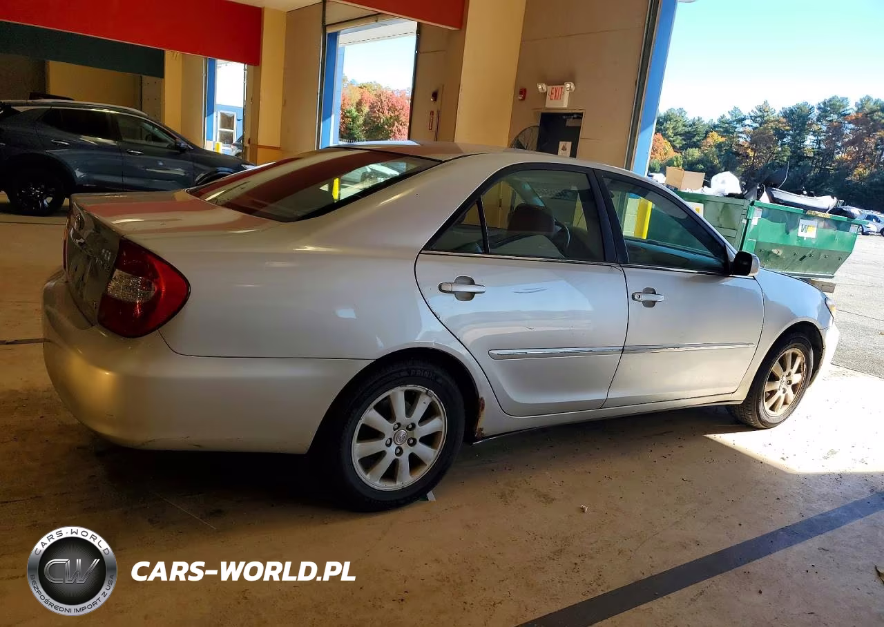 2004 Toyota Camry Xle V6 VIN:4T1BF30K24U080079 - 3
