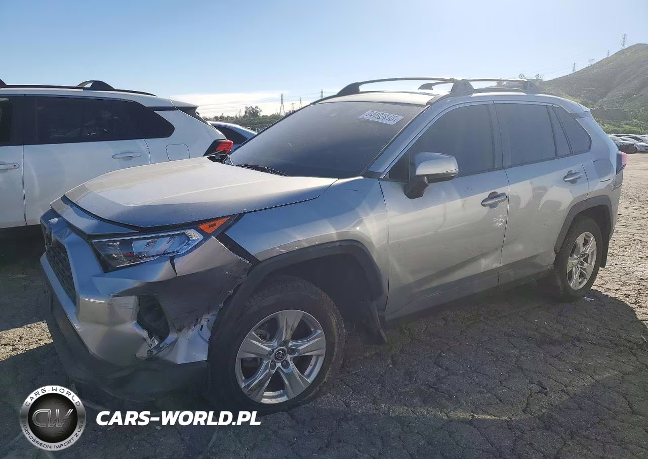2021 Toyota Rav4 Xle – zdjęcie 1 z 13