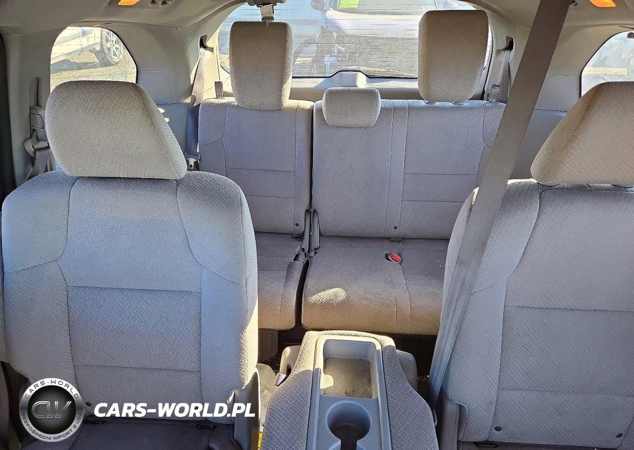 2016 Honda Odyssey Se VIN:5FNRL5H33GB079895 - 10