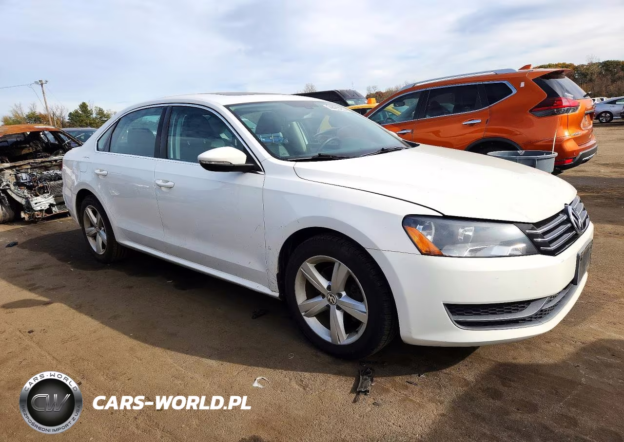 2012 Volkswagen Passat Se VIN:1VWBP7A3XCC039815 - 4