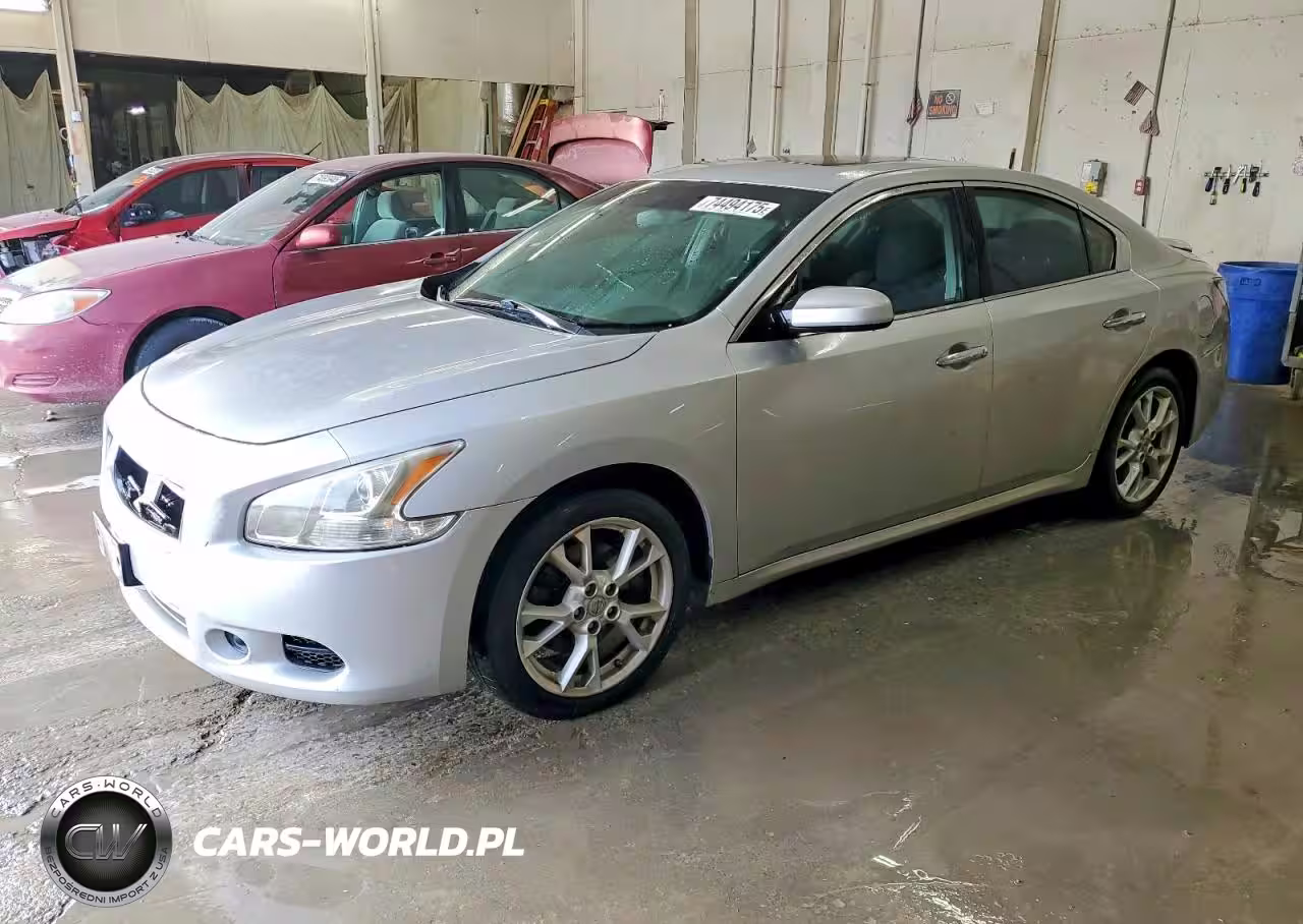 2014 Nissan Maxima S