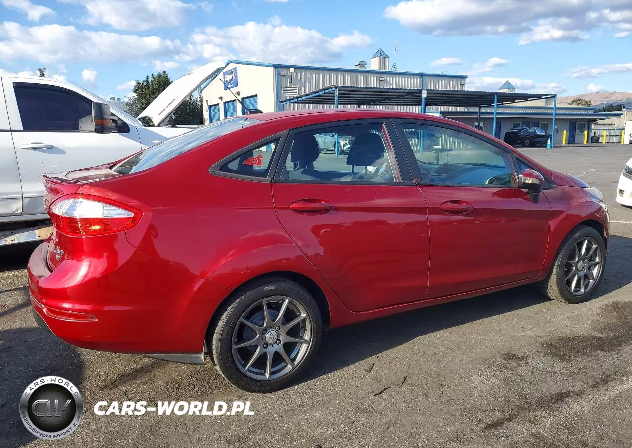 2015 Ford Fiesta Se VIN:3FADP4BE2FM176380 - 3