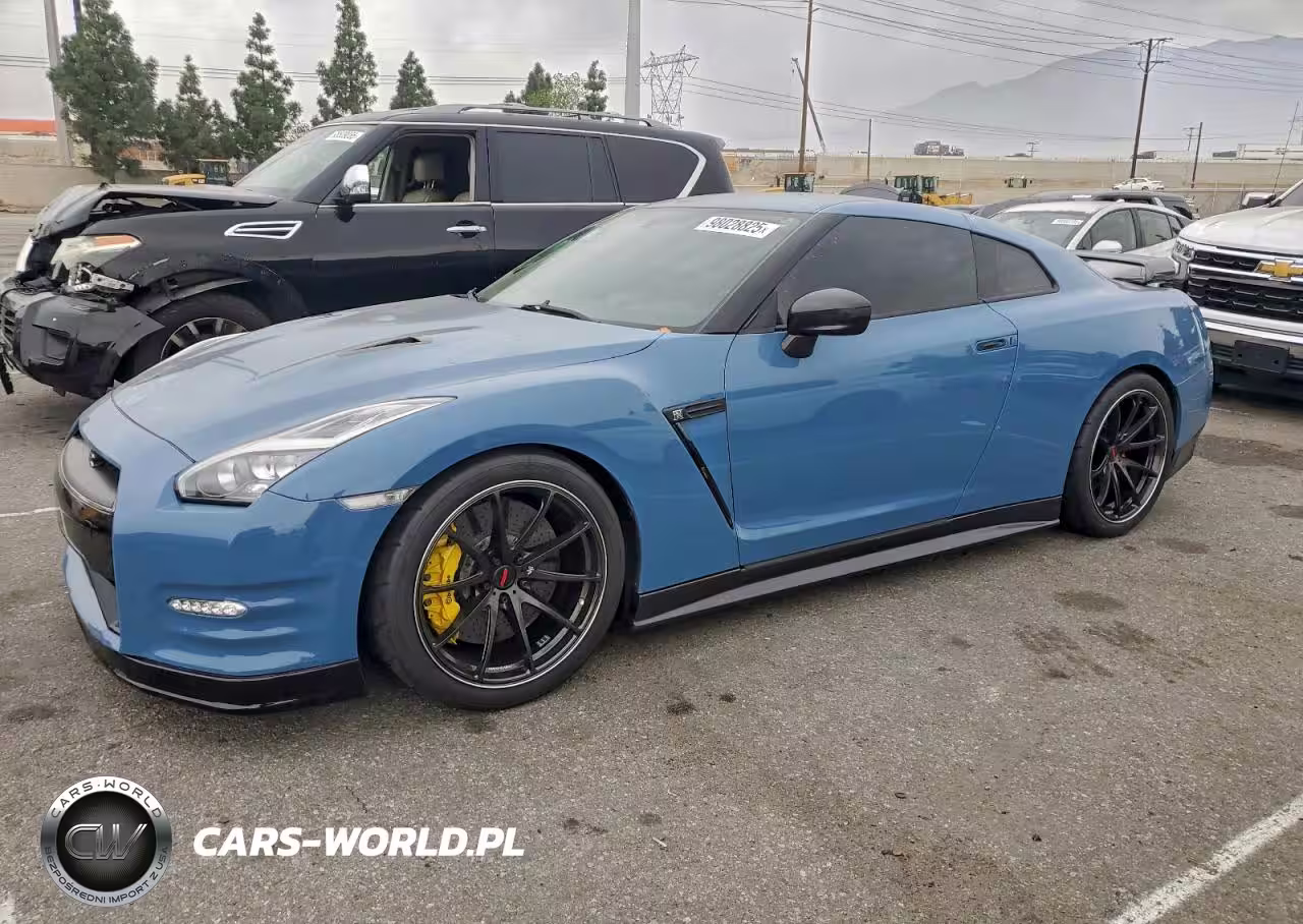 2009 Nissan Gt-R Base