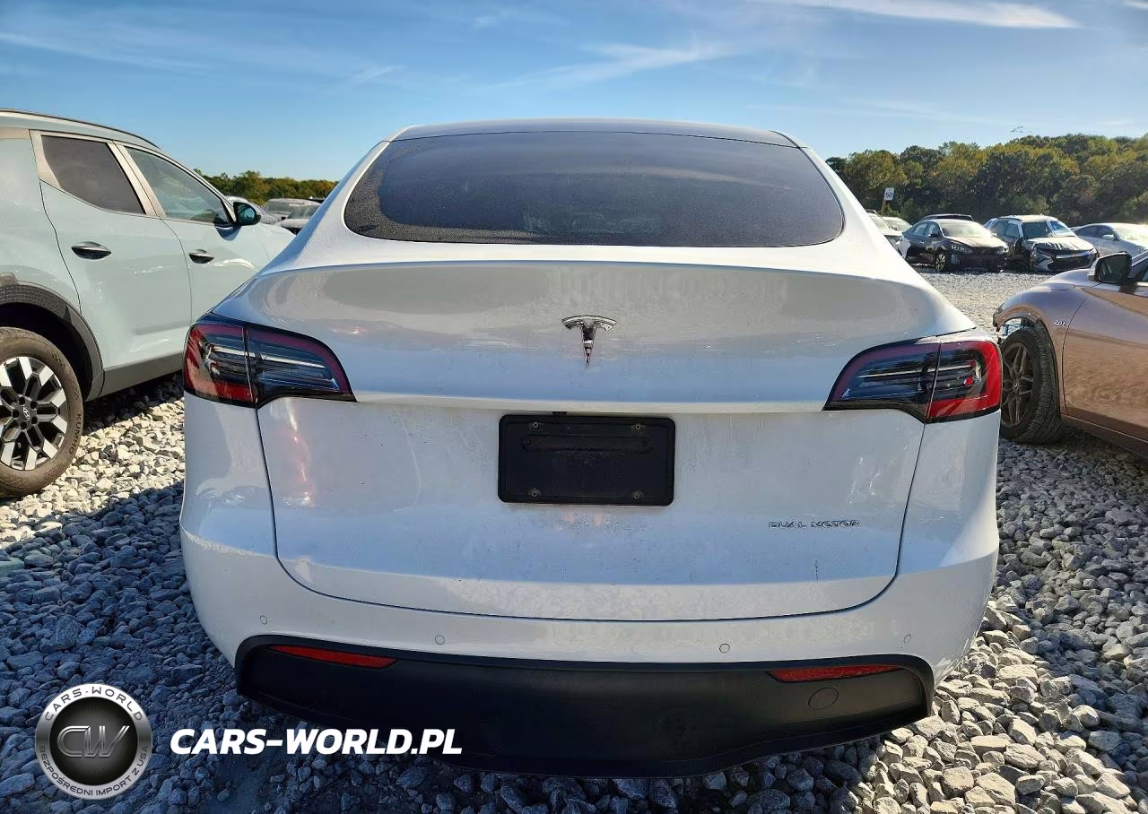 2021 Tesla Model Y VIN:5YJYGDEE2MF061853 - 6