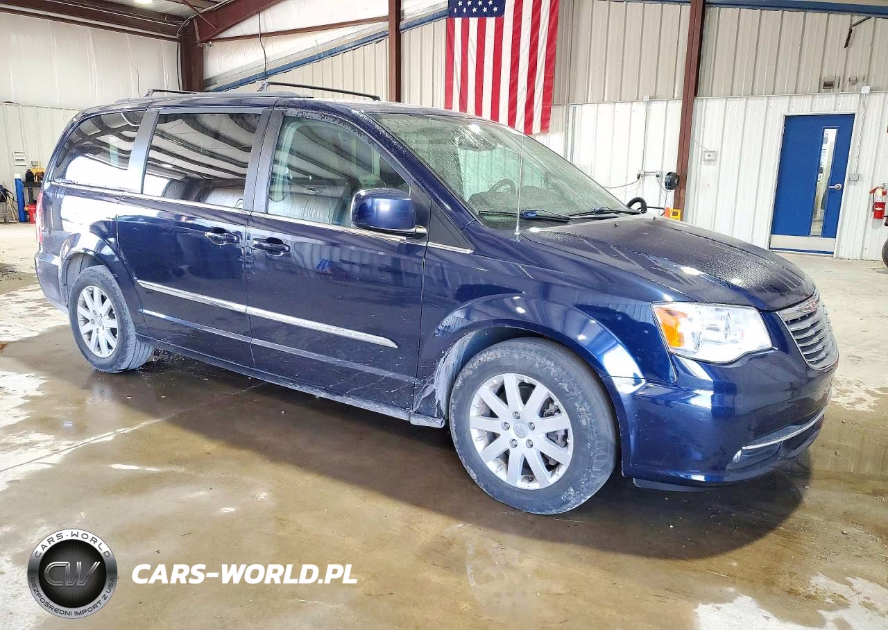 2016 Chrysler Town & Country Touring VIN:2C4RC1BG8GR157516 - 4