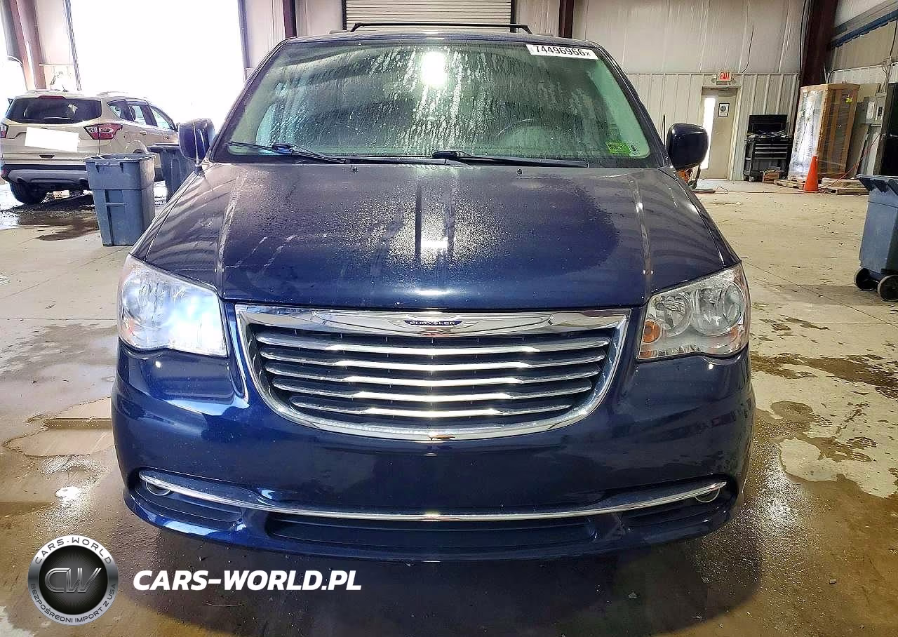 2016 Chrysler Town & Country Touring VIN:2C4RC1BG8GR157516 - 5