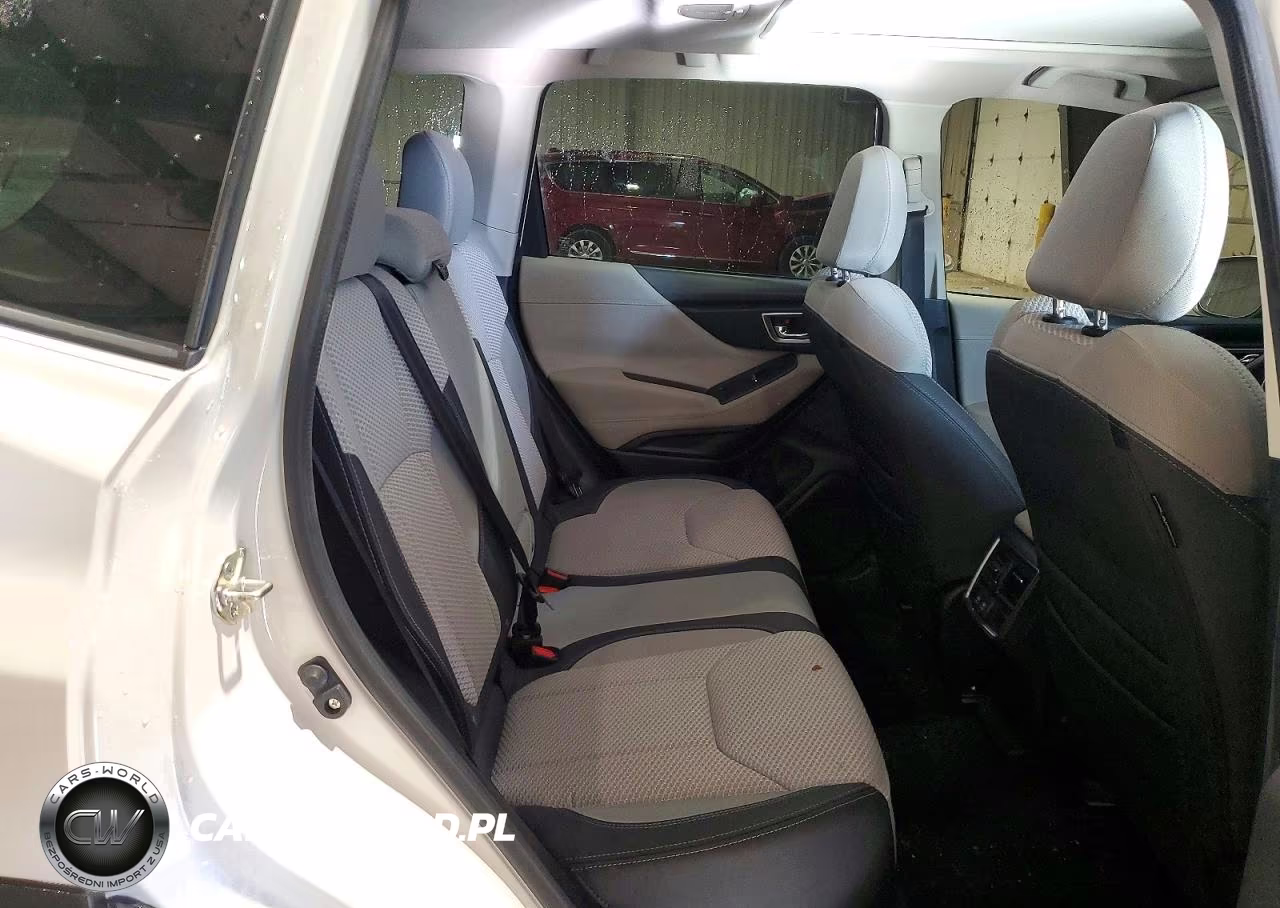 2020 Subaru Forester Premium VIN:JF2SKAJC5LH447528 - 11