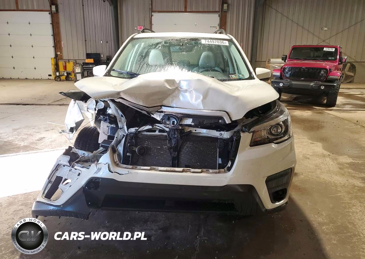 2020 Subaru Forester Premium VIN:JF2SKAJC5LH447528 - 5