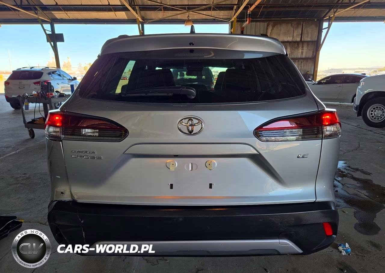 2026 Toyota Corolla Cross Le VIN:7MUBAAAGXTV215061 - 6