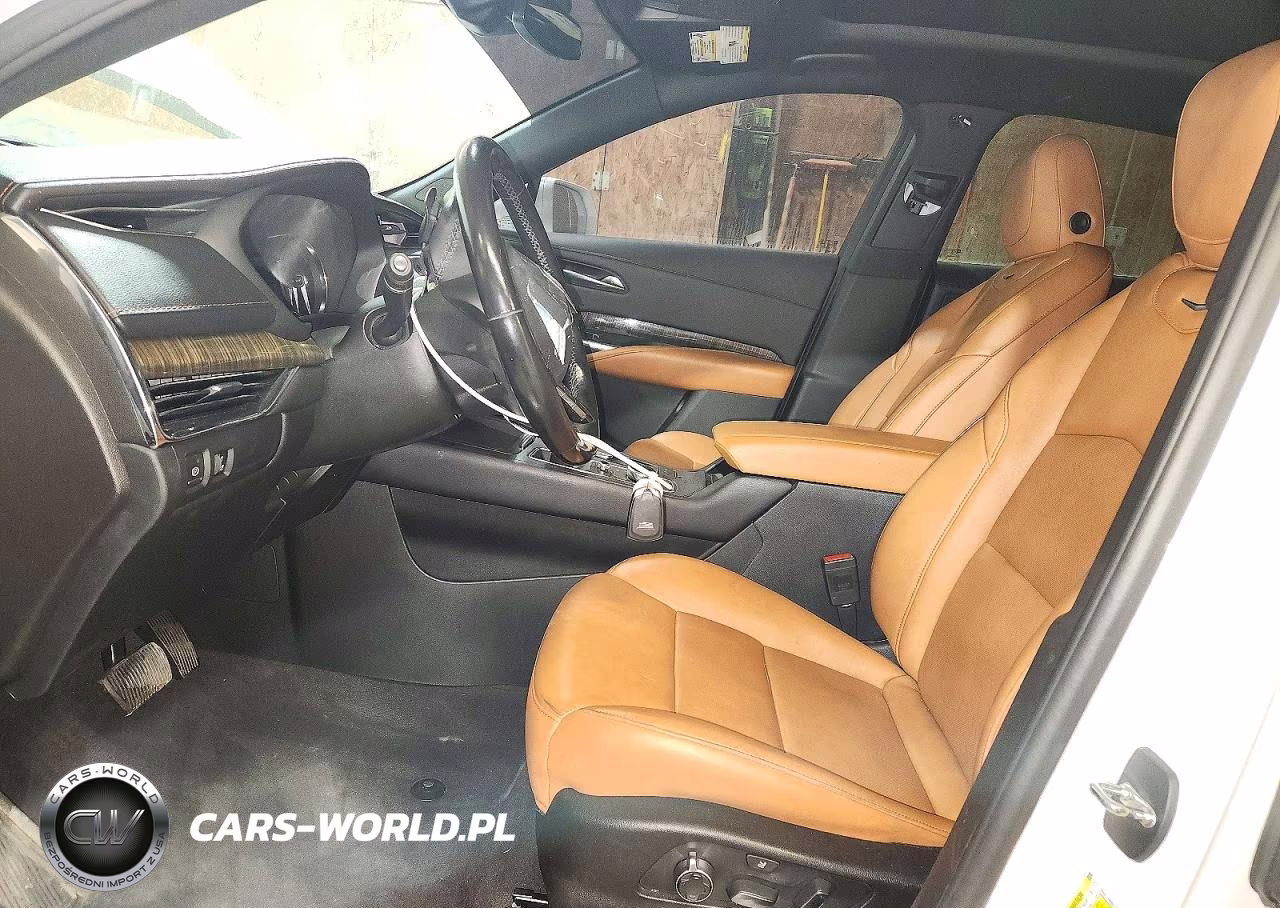 2020 Cadillac Xt4 Premium Luxury VIN:1GYFZDR4XLF005019 - 7