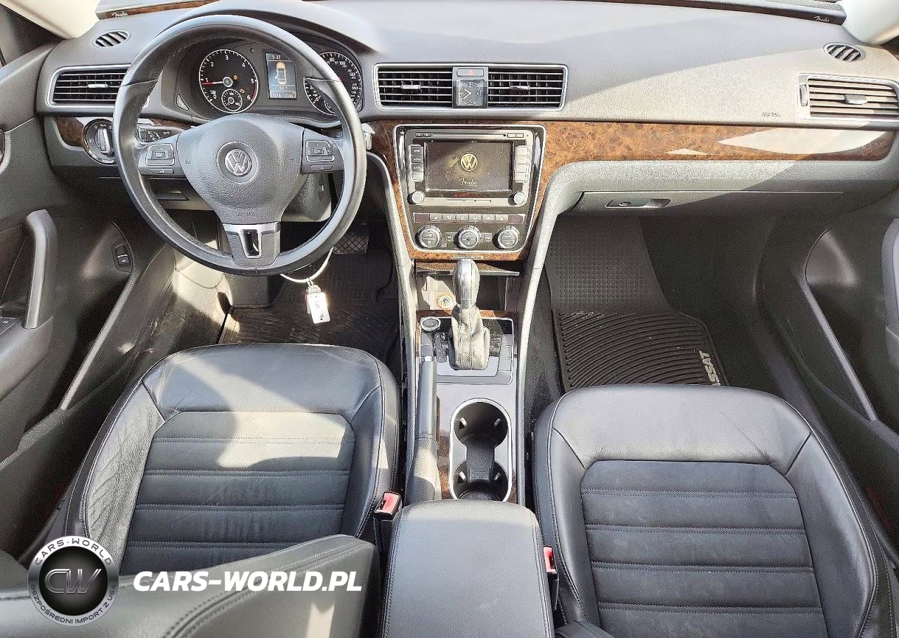 2014 Volkswagen Passat Sel VIN:1VWCN7A37EC098690 - 8