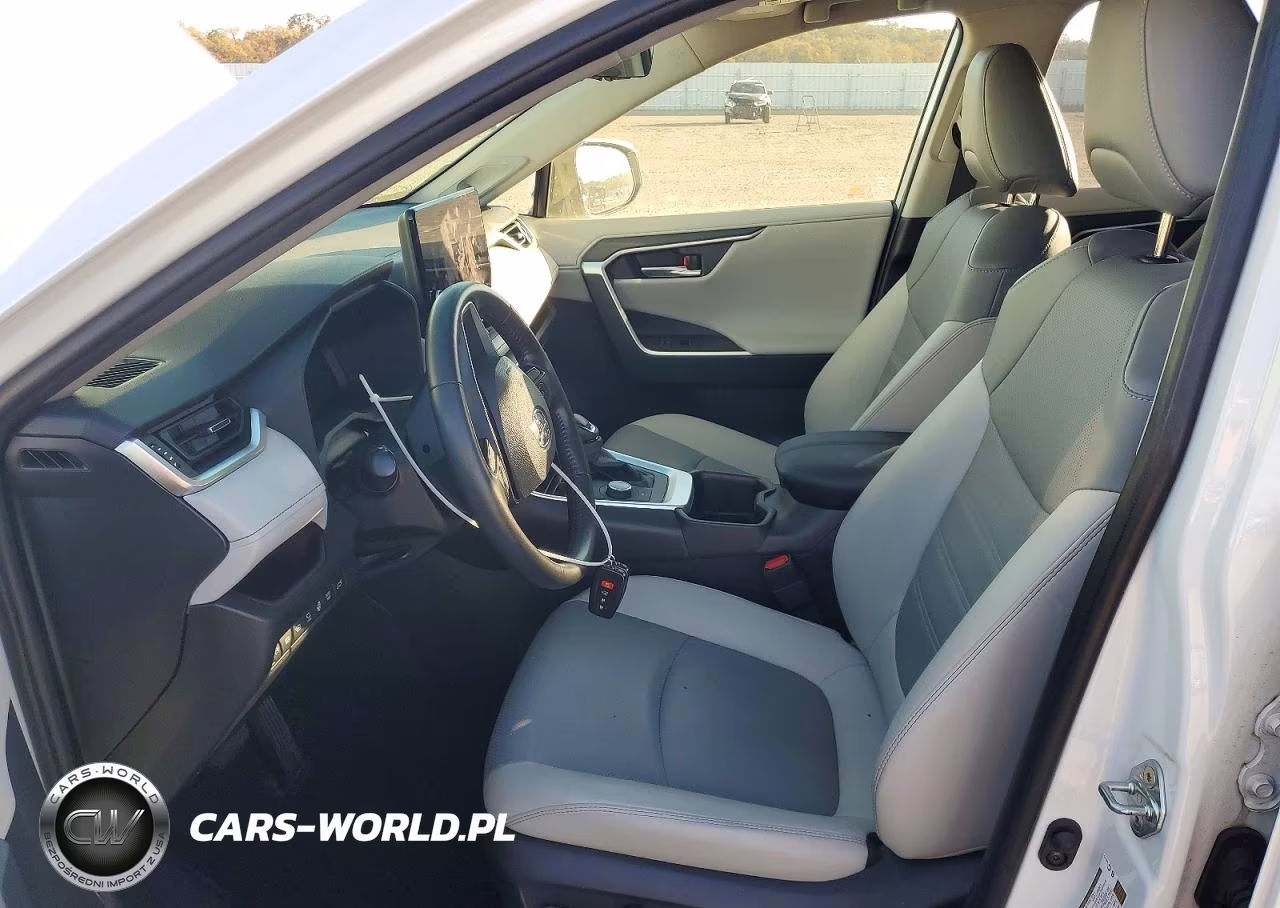2024 Toyota Rav4 Limited VIN:JTMD6RFV0RJ043123 - 7