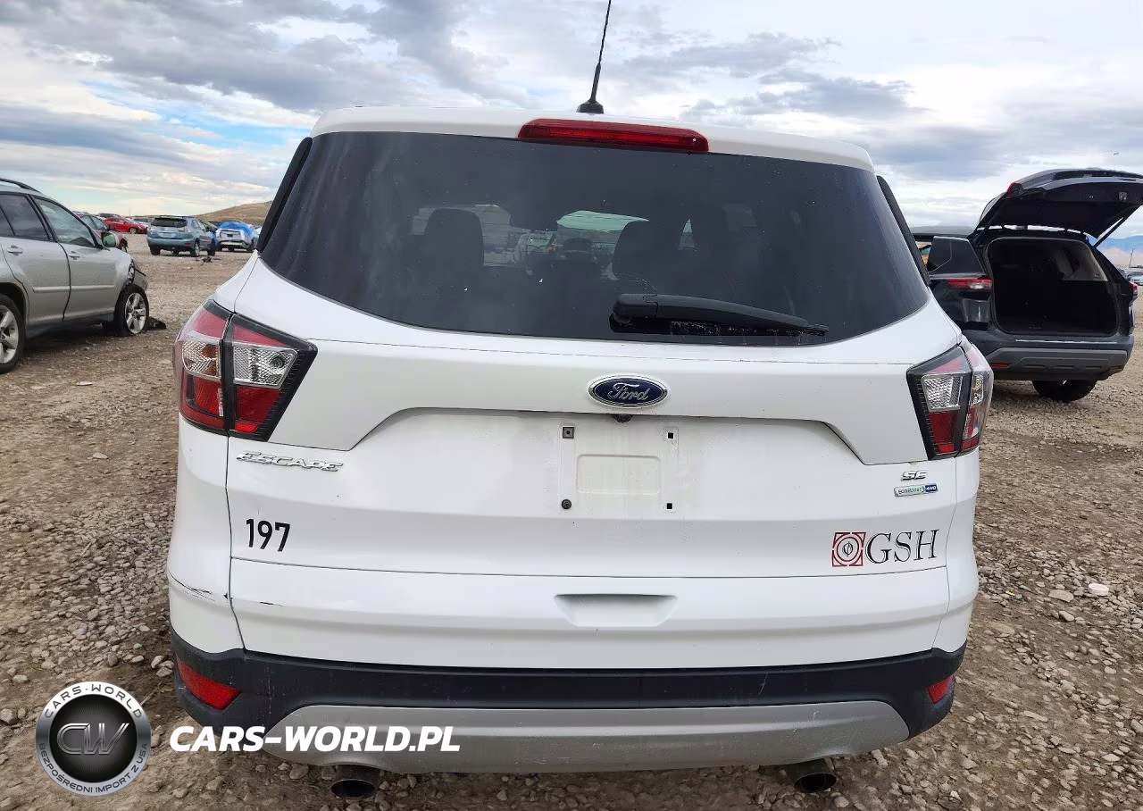 2017 Ford Escape Se VIN:1FMCU9G96HUA28332 - 6
