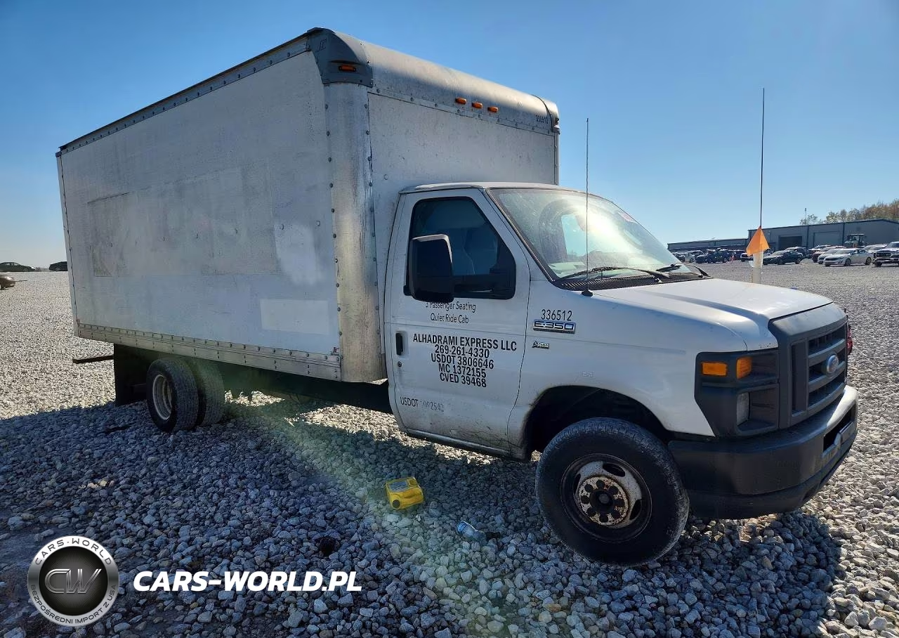 2013 Ford Econoline E350 Super Duty Cutaway Van VIN:1FDWE3FLXDDB19831 - 4