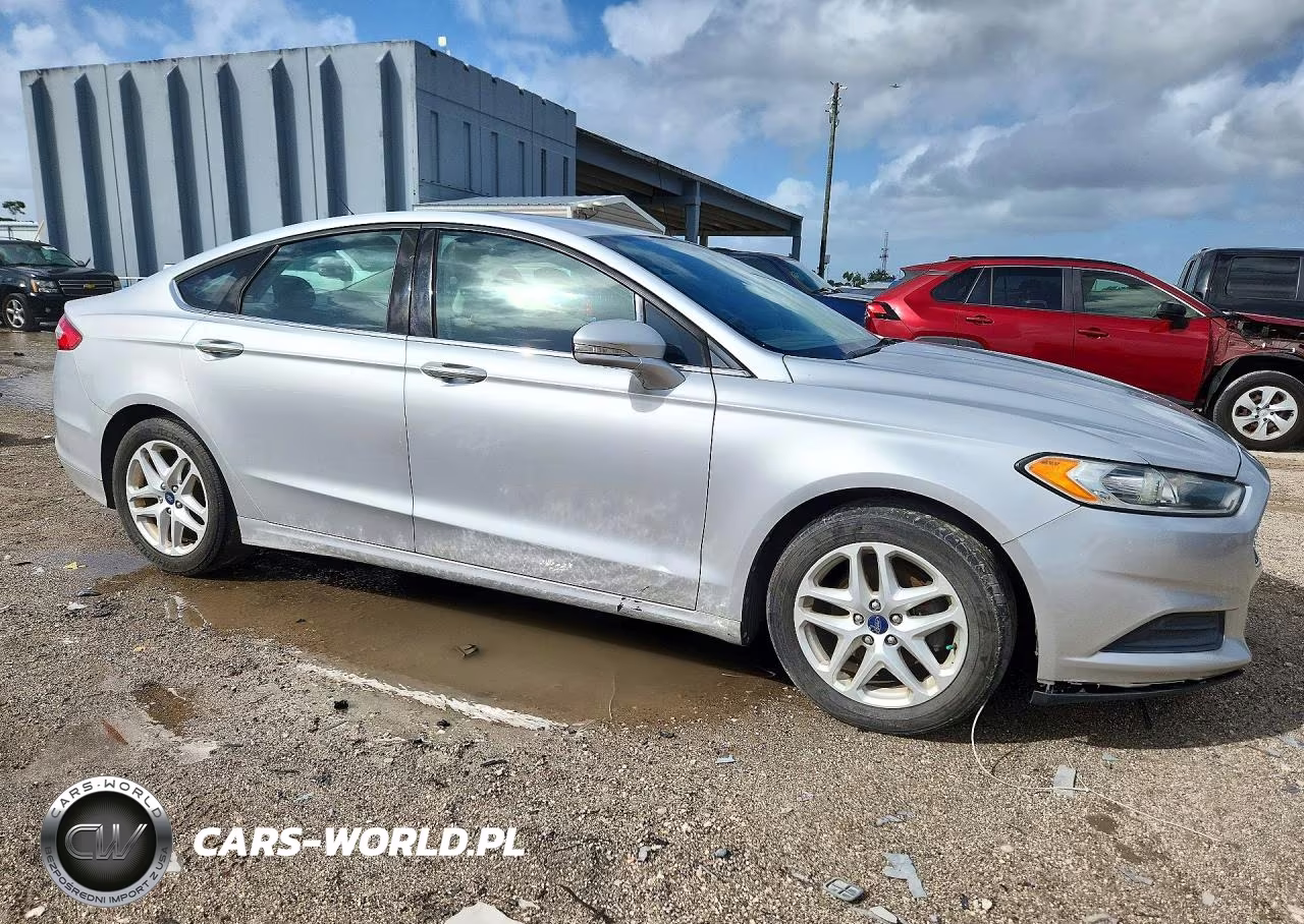 2013 Ford Fusion Se VIN:3FA6P0HR8DR158722 - 4