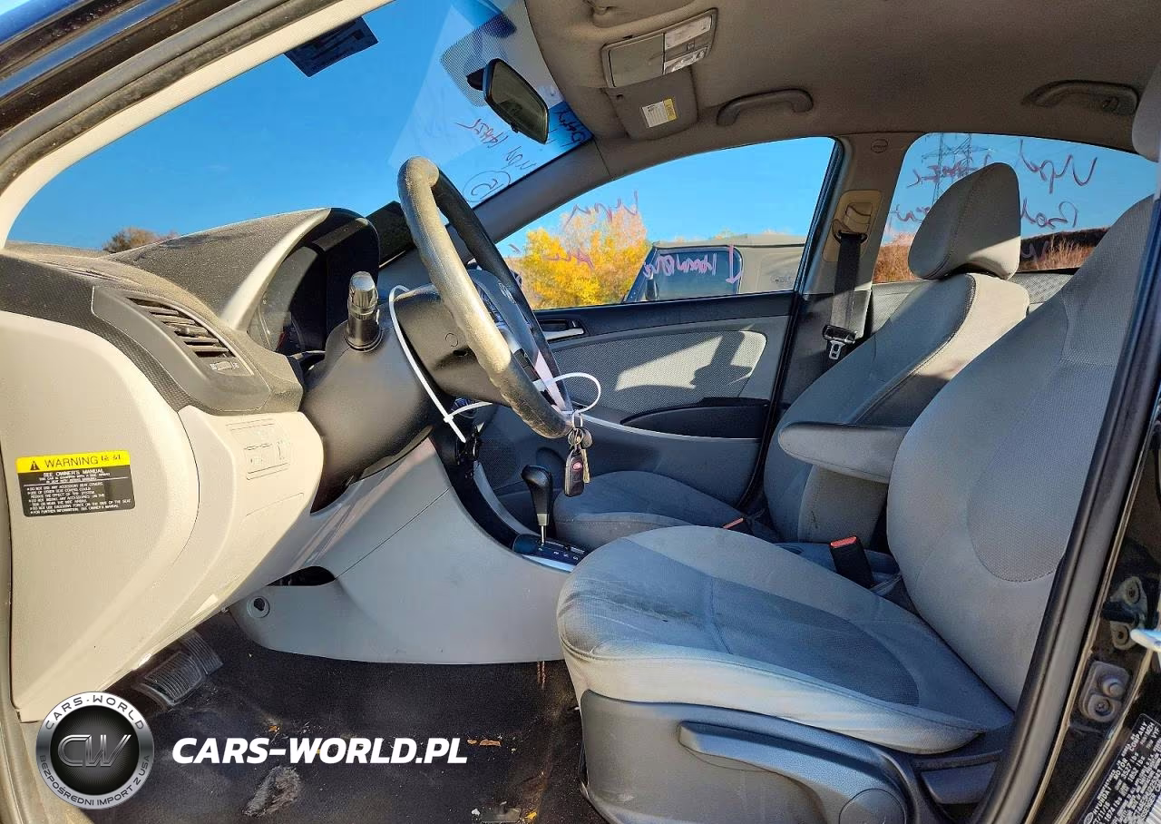 2017 Hyundai Accent Value Edition VIN:KMHCT4AE5HU225343 - 7