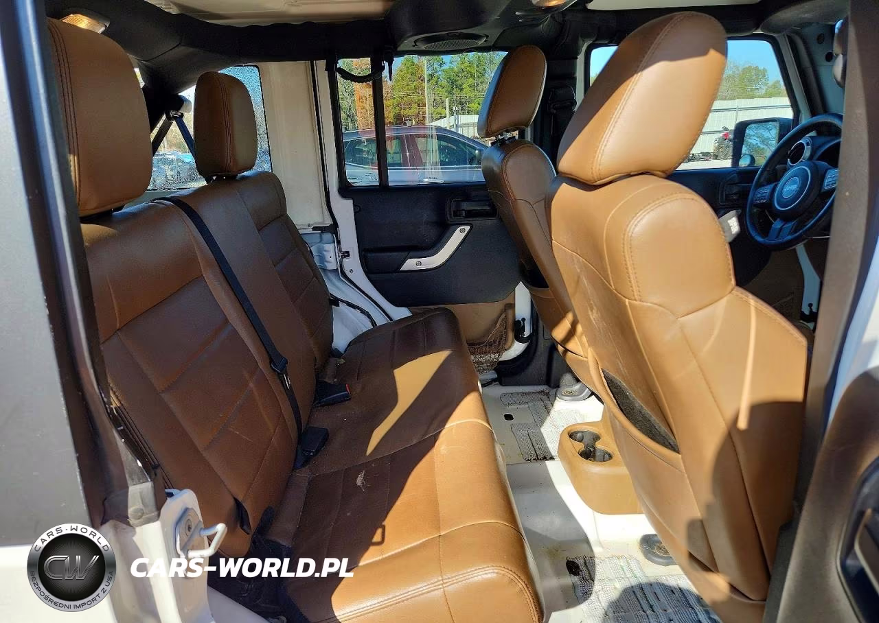 2012 Jeep Wrangler Unlimited Sahara VIN:1C4HJWEG9CL279685 - 11