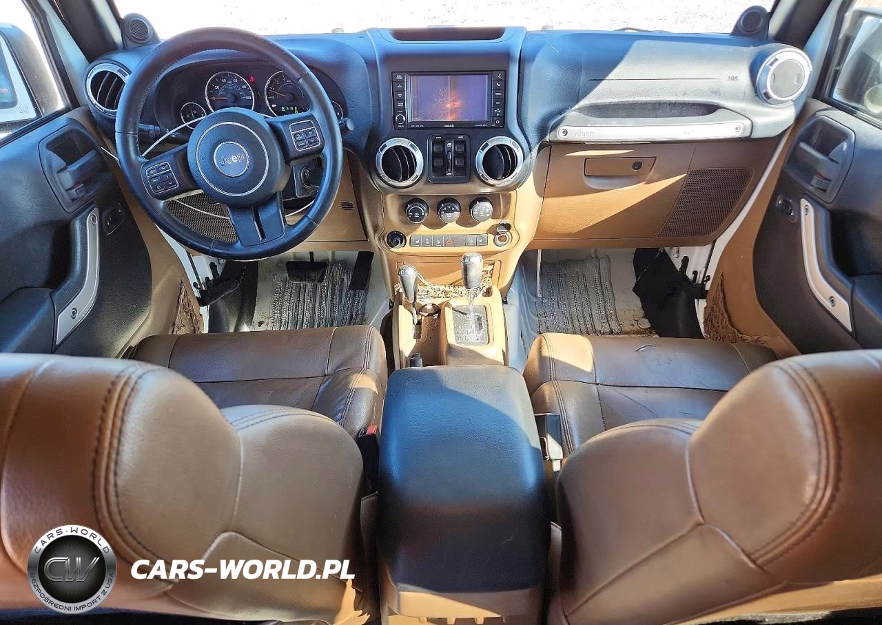 2012 Jeep Wrangler Unlimited Sahara VIN:1C4HJWEG9CL279685 - 8