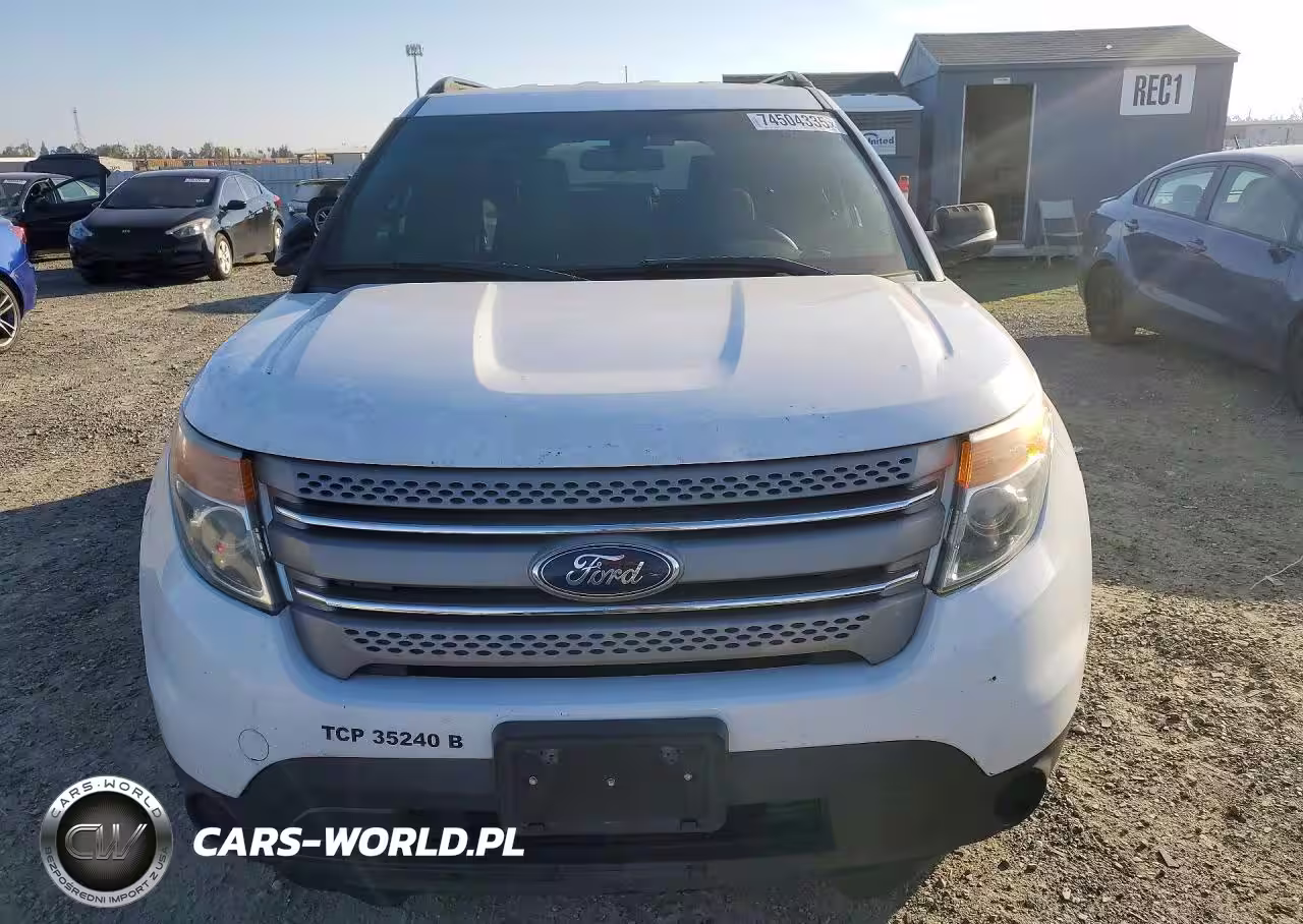 2014 Ford Explorer VIN:1FM5K7B84EGA18054 - 5