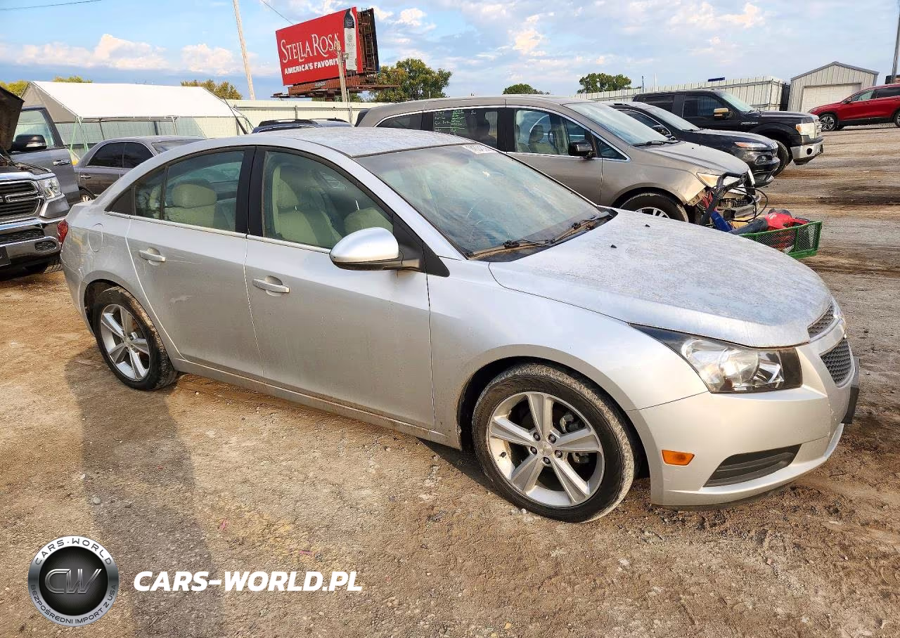 2014 Chevrolet Cruze Lt VIN:1G1PE5SB9E7379289 - 4
