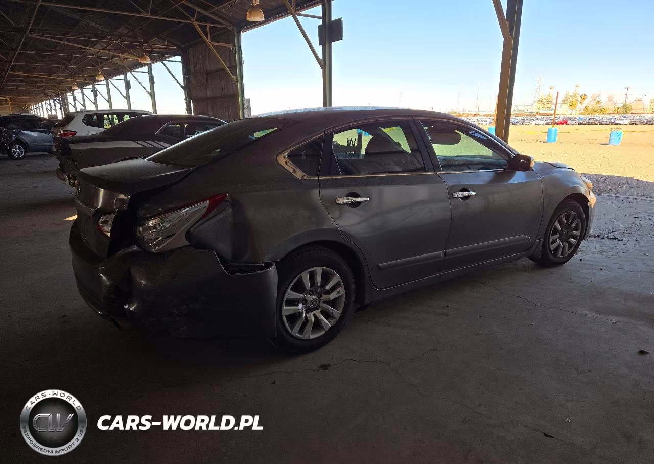 2017 Nissan Altima 2.5 S VIN:1N4AL3AP7HN323765 - 3